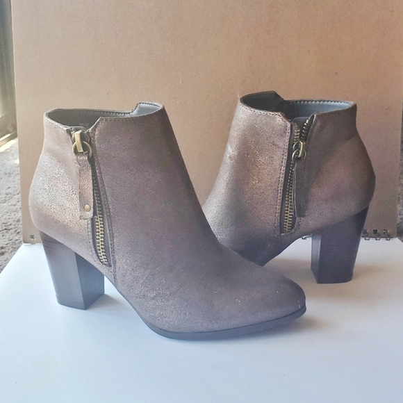 JustFab Sparkly Grey Booties - Picture 2 of 2